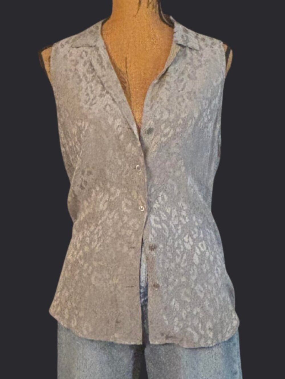 Equipment Femme Silk Leopard Print Sleeveless Button Up Blouse Gray Size Medium